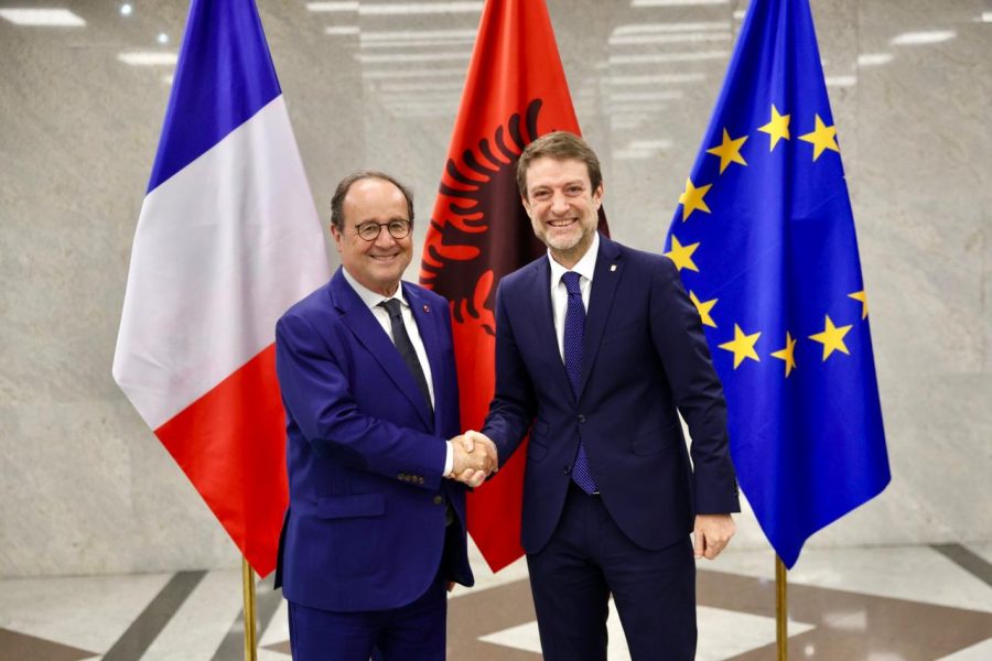 Ministri Hoxha takim me ish-Presidentin François Hollande: Franca rol thelbësor në përcaktimin e së ardhmes evropiane