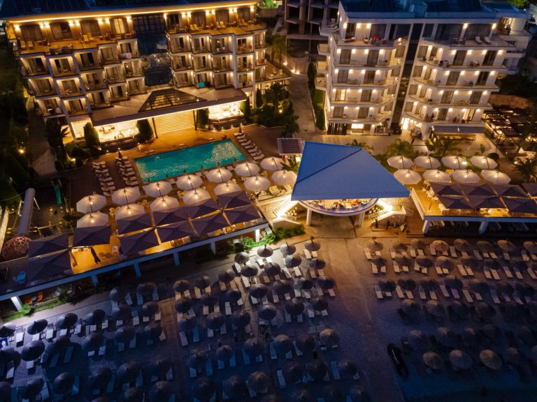Andon Lapa Hotel & Spa – Elegancë, komoditet dhe mikpritje në zemër të Sarandës