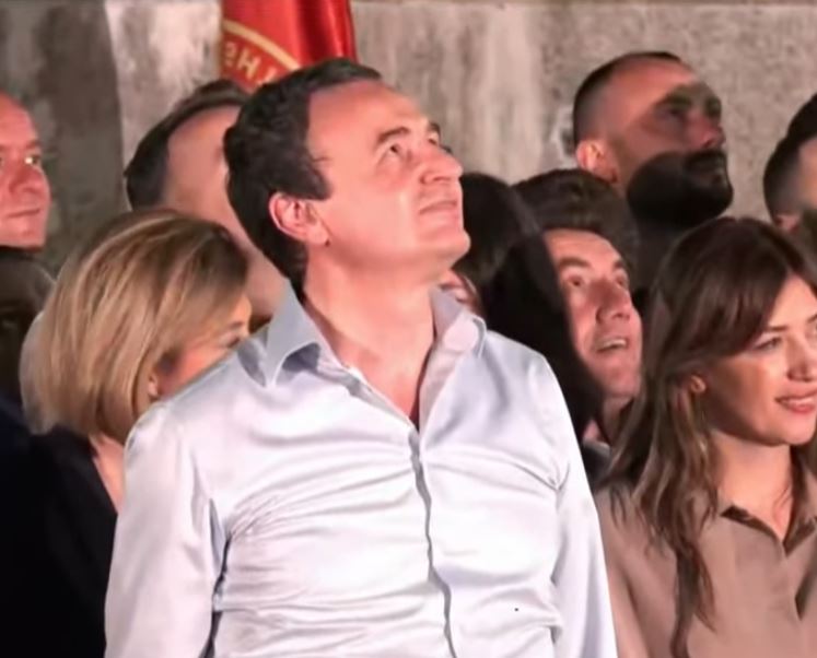 Kurti: Të gjithë garojnë, shumica votojnë e ne fitojmë