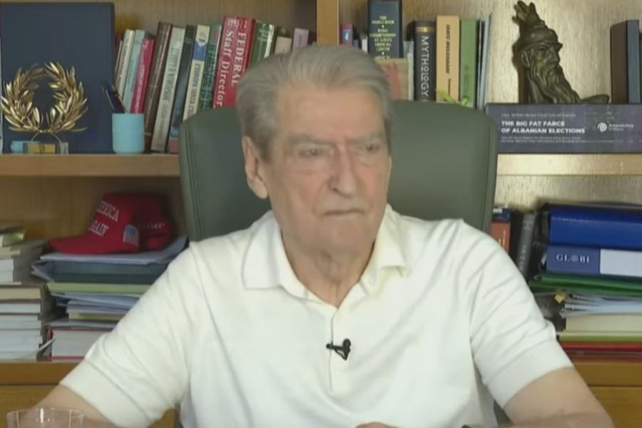 “Rama n’burg, Berisha n’burg”, Berisha komenton thirrjet ndaj tij në protestë: Janë mjeranë