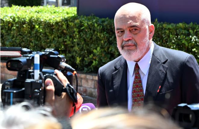 Rama për Politico: Nëse nuk do të ishte Kushneri askush nuk do të fliste! Kryeministri kundërshton etiketimin “Revolucioni i Flamingove”