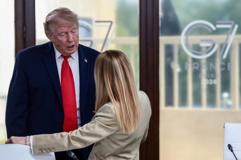 Publikohet audio e pretenduar e Trump me gazetarin italian, tregon kërkesën e Melonit për foto
