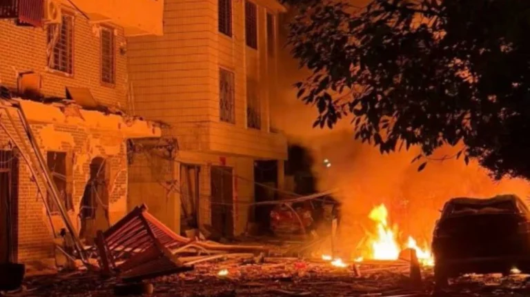 Shpërthim i fortë në Kinë, 7 viktima dhe 17 të plagosur (VIDEO)