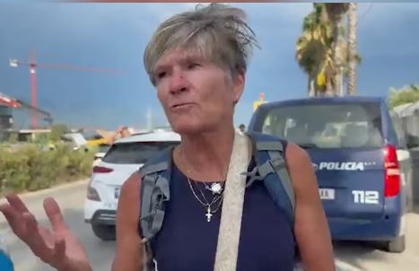 Dëshmia e të mbijetuarës amerikane nga aksidenti tragjik në autostradë: Brenda pak sekondash u gjendëm të përmbysur