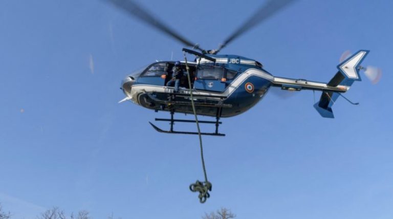 Rrëzohet helikopteri i xhandarmërisë franceze, dyshohet për viktima