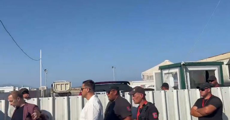 Rikthehet MABCO në Aeroportin e Vlorës pas vendimit të Gjykatës së Lartë, pritet rinisja e punimeve