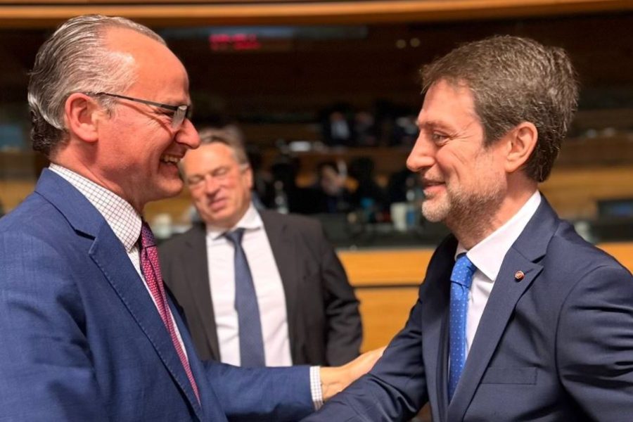 Hoxha takim me Ministrin Krichbaum: Mbështetje e palëkundur nga Gjermania për anëtarësimin e Shqipërisë në BE