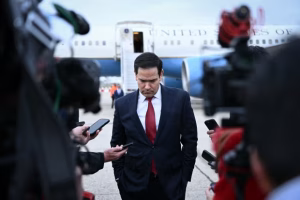 Rubio: Asnjë vend nuk mund të vendosë taksa në Ngushticën e Hormuzit