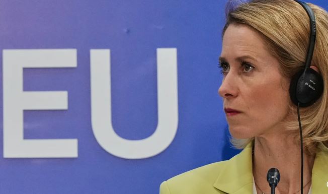 Kaja Kallas mbron shërbimin e jashtëm të BE-së, ndërsa debati mbi të ardhmen e tij intensifikohet