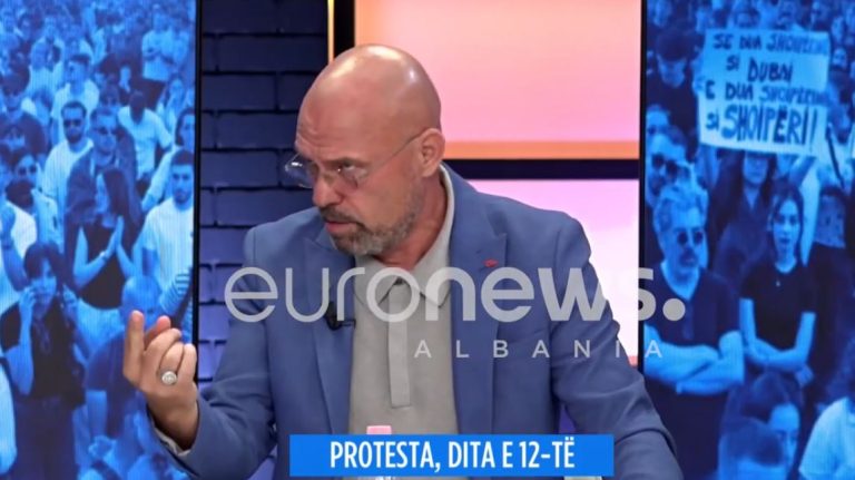 “Nuk dua të keqkuptohem”, Manjani bën sqarimin: Protestën nuk e quajta revolucion