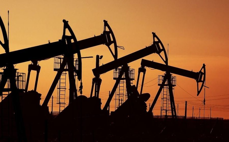 Nafta bie me gati 4% pas sinjaleve pozitive nga bisedimet SHBA-Iran, Brent nën 78 dollarë