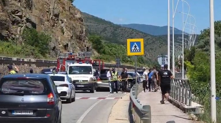 Aksidenti i rëndë në aksin rrugor Pogradec-Lin, humb jetën një grua