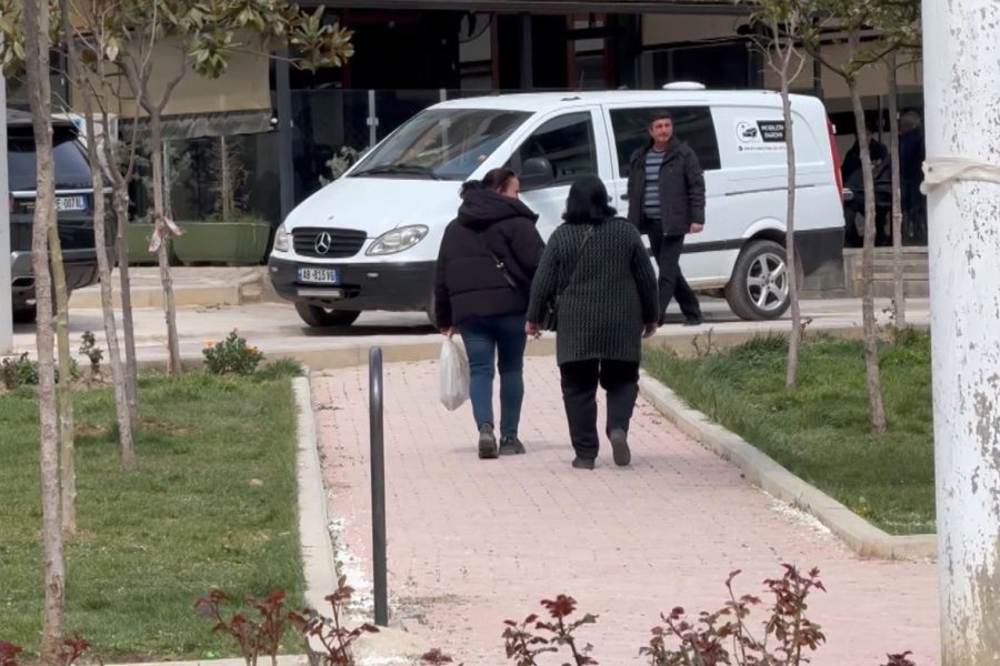 Tregut të punës i shtohen 177 mijë pensionistë, largohen 144 mijë të rinj