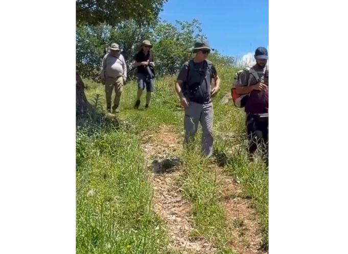 Turisti amerikan humbet në Përmet, gjendet pas 10 orë kërkimesh