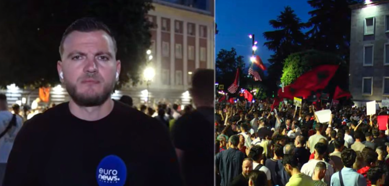 Gazetari: Protesta do të zgjasë deri natën vonë dhe mund të zhvillohet edhe nesër para Parlamentit