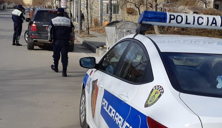 Ngjarje e rëndë në Tiranë, policit të “Rrugores” i vendoset thika në fyt, arrestohet autori