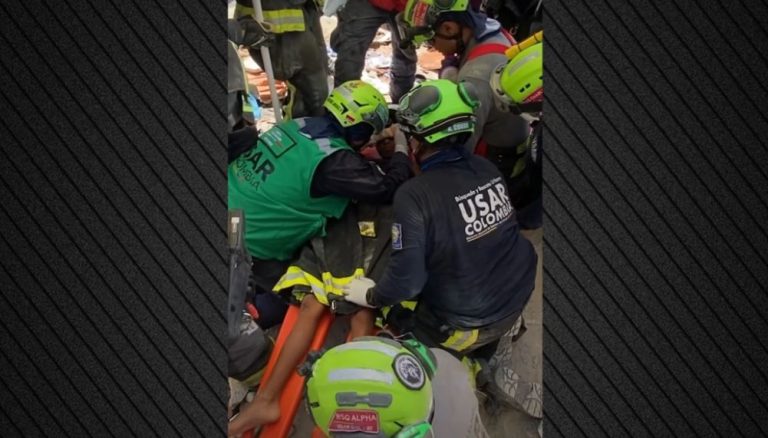 Momenti kur një djalë 11-vjeçar nxirret i gjallë nga rrënojat, tre ditë pas tërmeteve vdekjeprurëse në Venezuelë