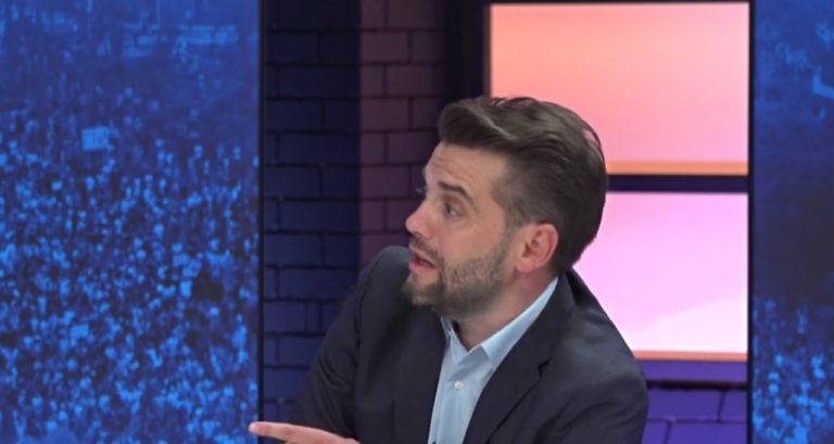 Muçollari lexon mes rreshtave rezolutën e PE: Ka një qëndrim politik për protestën