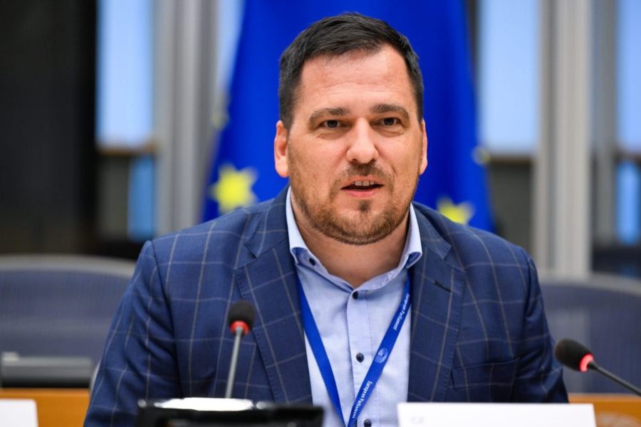Deklarata e ministres serbe, reagon eurodeputeti çek. Kërkon përjashtimin e Serbisë nga negociatat me BE-në