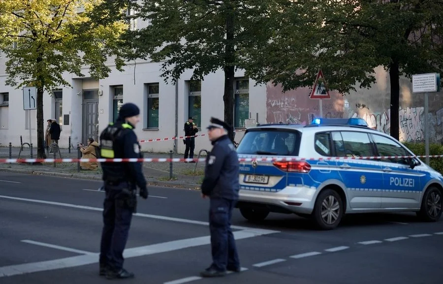 11 orë pengmarrje në një market në Gjermani, neutralizohet autori