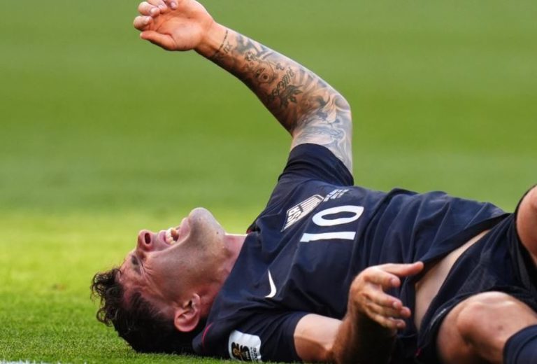 U dëmtua gjatë ndeshjes ndaj Belgjikës, Christian Pulisic pësoi frakturë në këmbën e djathtë