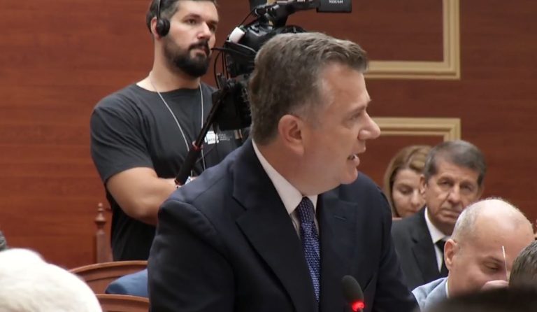 Deklarata e ministres serbe për spastrim etnik, Balla nga Kuvendi: E papërgjegjshme dhe indinjuese