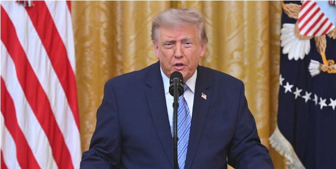 Trump rikthen pretendimet për zgjedhjet e 2020-ës, akuzon Kinën për vjedhjen e të dhënave të votuesve