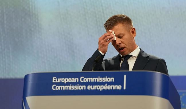 Kryeministri hungarez kërkon nga BE-ja rimbursimin e gjobave për emigracionin