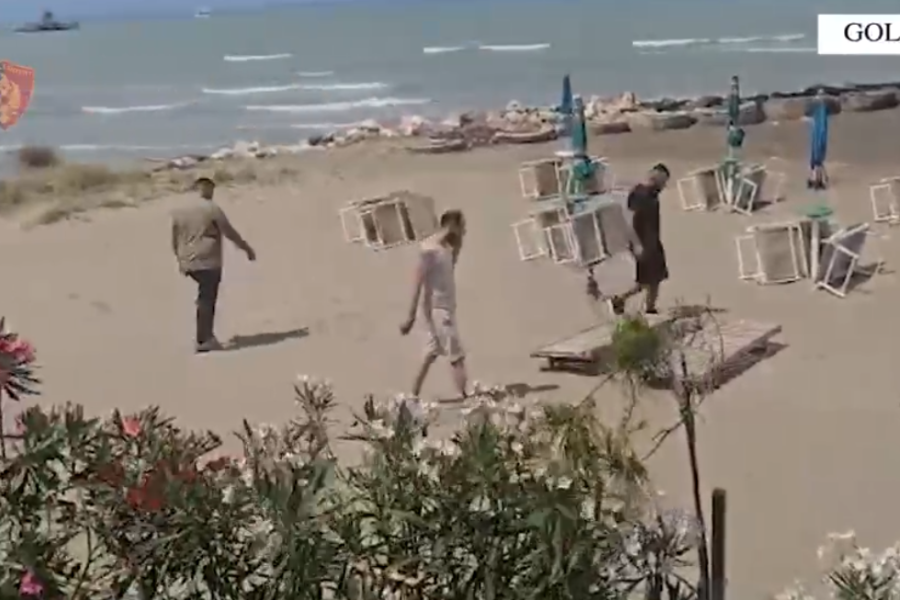 Operacioni “Plazhi i lirë”, policia heq qindra çadra e shezlongë pa leje në Golem (VIDEO)