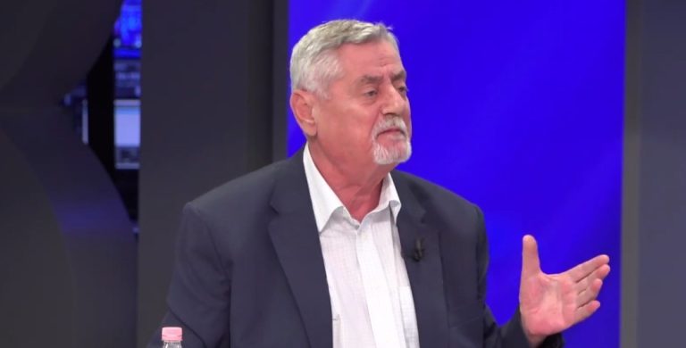 Dashamir Shehi: Mbështes protestuesit, ata janë rinia evropiane e Shqipërisë
