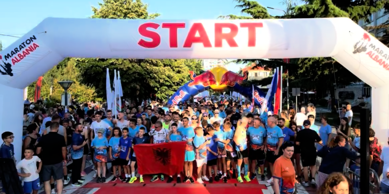 “Enkelana Marathon”, Pogradeci kthehet në arenën e atletikës ndërkombëtare me pjesëmarrës nga 40 vende të botës