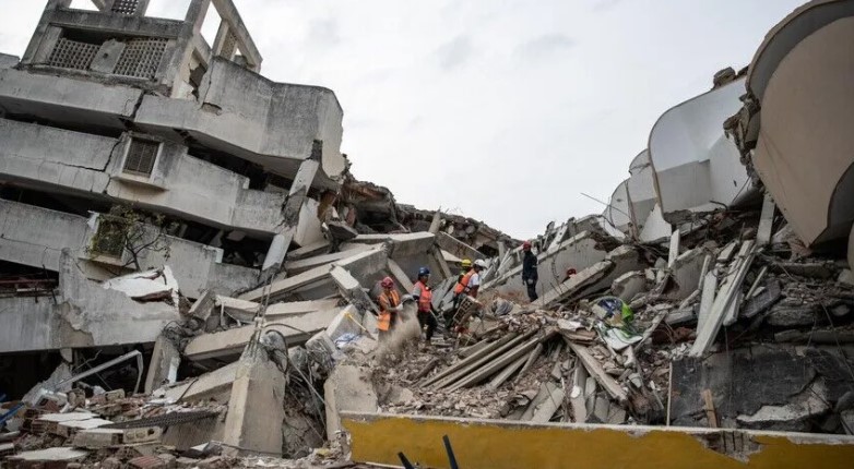 Numri i të vdekurve nga tërmetet në Venezuelë rritet në 4,734