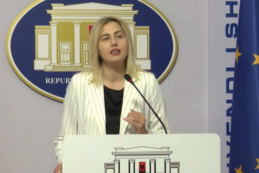 Ina Zhupa: 4.2 mln euro për koncertin e Kanye West, akti normativ antikushtetues