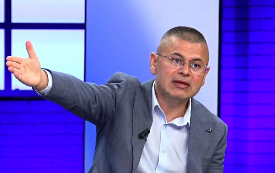Avokati Serjani: Në shesh na mban arroganca kundër qeverisë!