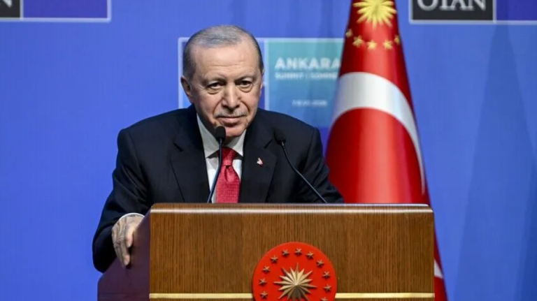 Gazetari jep detajet e konferencës: Erdogan përmendi Kosovën dhe konfirmoi angazhimin e Turqisë në KFOR