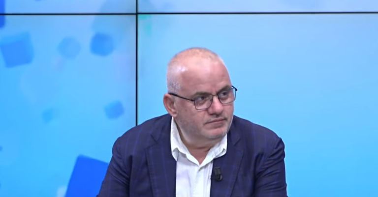 Artan Hoxha komenton protestën: Duhet një plan konkret, ndryshe…