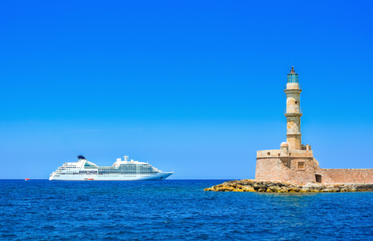 Britaniku humb jetën në një anije turistike pranë Kretës, rasti i dytë brenda pak javësh