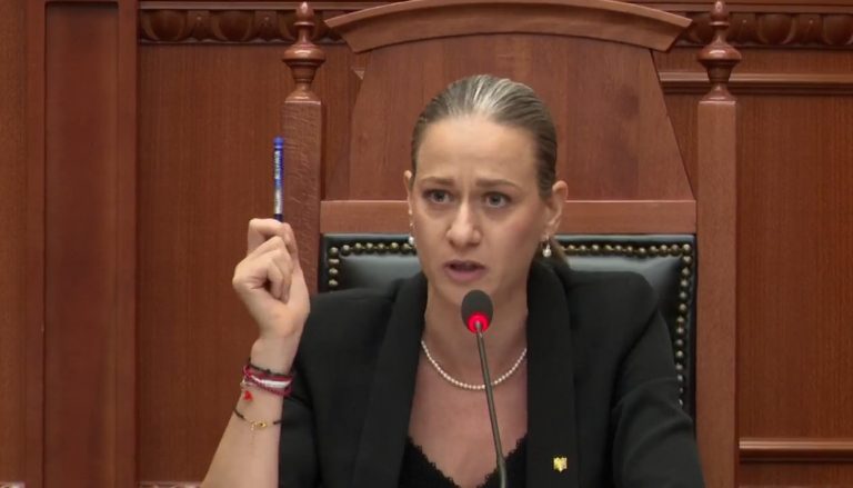 Ministrja Ismaili opozitës: S’keni moral të flisni për protesta, kujtoni qeverisjen tuaj