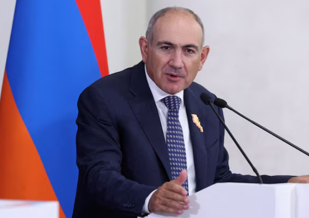 Pashinyan bisedë telefonike me Putin, kërkon zgjidhje lidhur me kufizimet ruse mbi eksportet armene