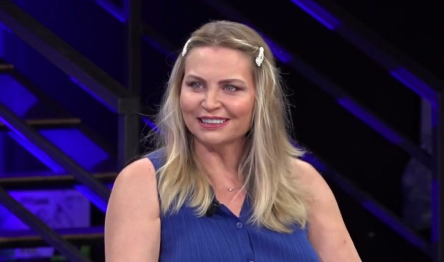 Klodiana Shala zbulon takimet me yjet e futbollit: Messi më i afërt, Ronaldo i distancuar