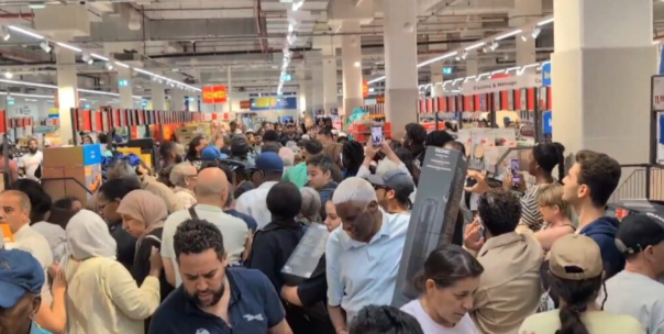 Vala e re e të nxehtit godet Francën, skena kaosi dhe përleshje në supermarkete për kondicionerë (VIDEO)