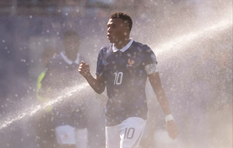 Alarm nga temperaturat ekstreme, ekspertët i kërkojnë FIFA-s të shtyjë ndeshjen Francë-Paraguaj