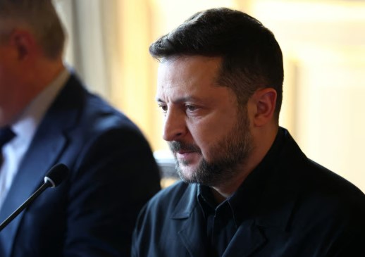 Hetimi për korrupsion sjell një riorganizim të papritur të qeverisë së Zelenskyt