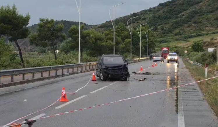U aksidentua për vdekje në Pogradec, policia: 32-vjeçari po arratisej me makinën që kishte vjedhur