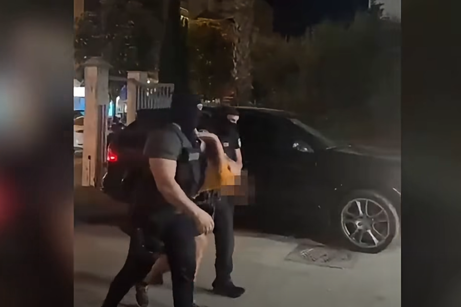 Policia dhe partnerët amerikanë arrestojnë në Durrës 2 të kërkuar për vrasje nga Maqedonia e Veriut