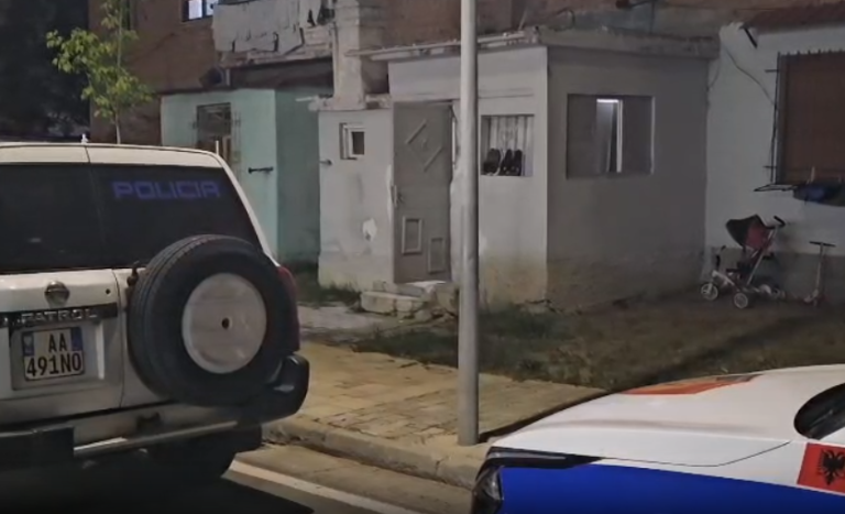 Plagosja e 18-vjeçarit në Korçë, njerku e sulmoi me thikë gjatë një darke familjare