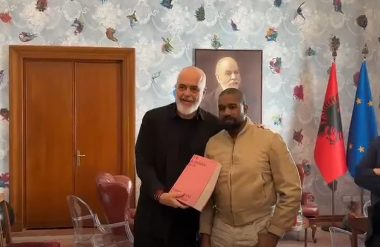 Kanye West pritet nga Edi Rama, kryeministri ndan pamjet