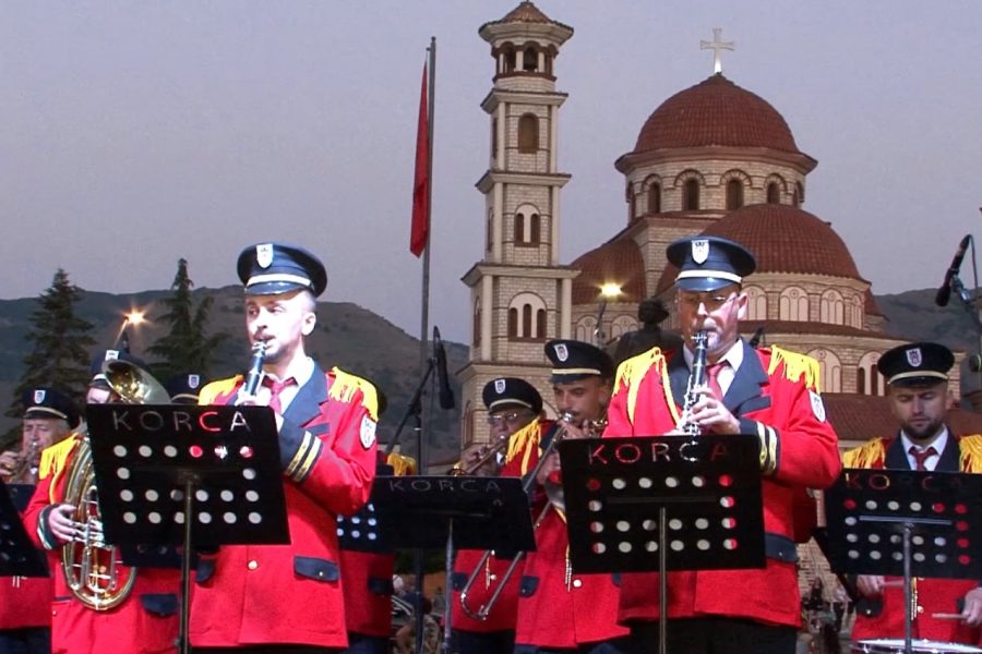 Korça, qendra e muzikës frymore! Mbi 200 artistë në AIR FEST-LULUFEST