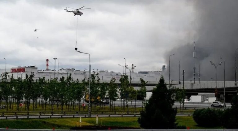 Sulm masiv mbi Moskë, mbi 400 dronë ukrainas tronditin kryeqytetin rus! Tym i dendur në qytet (VIDEO)