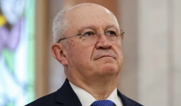 Jep dorëheqjen kryeministri i Moldavisë, Alexandru Munteanu. Rrëzohet dhe qeveria